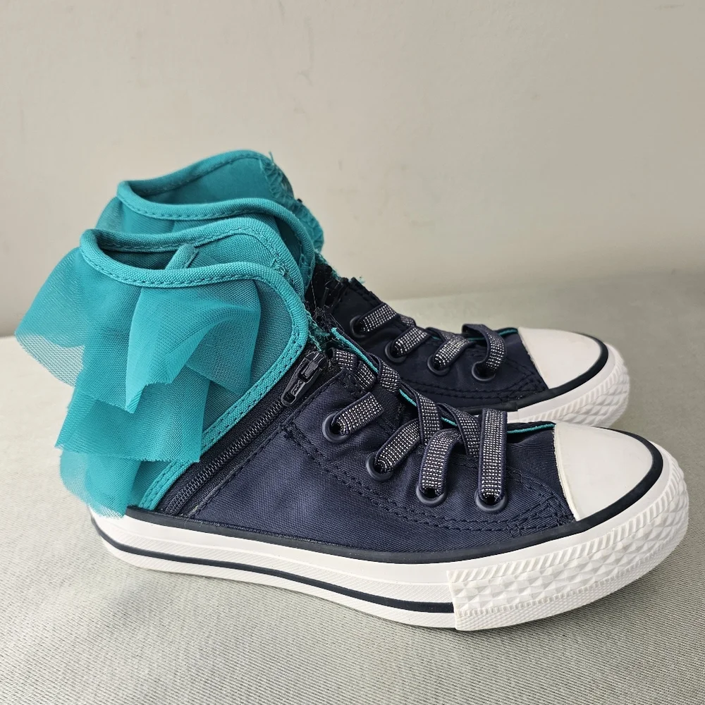 NWOB CONVERSE Block Party Navy & Teal Ruffle Toddler Girls Side Zip Sneakers